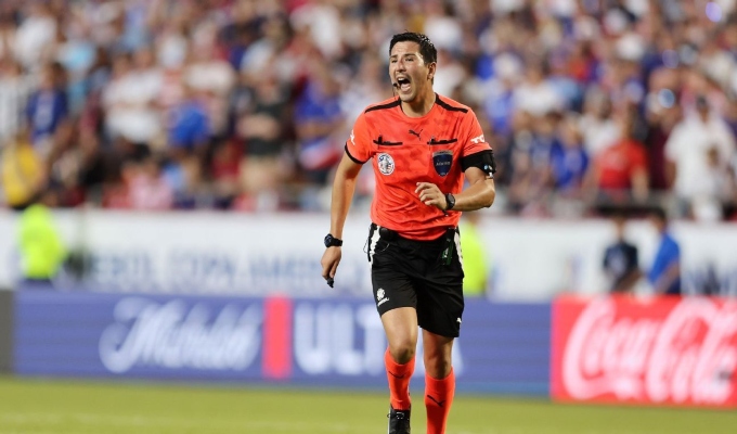 Kevin Ortega dirigirá en el Mundial 2026 tras ser designado por la FIFA