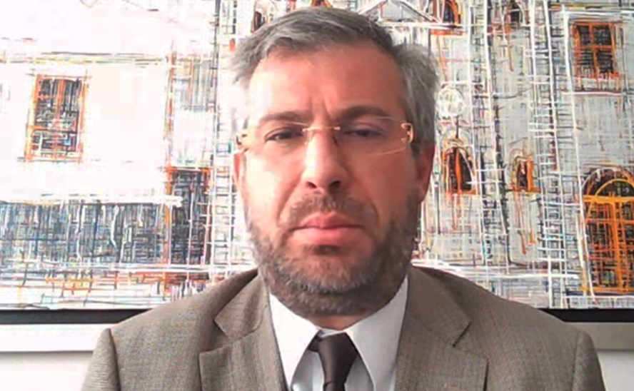 Panamericana Televisión: “Señor Corvetto váyase, usted ya no representa a nadie”