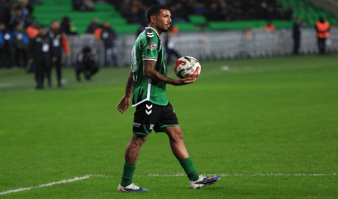 Sergio Peña desciende con su club y disputará la tercera categoría del fútbol turco