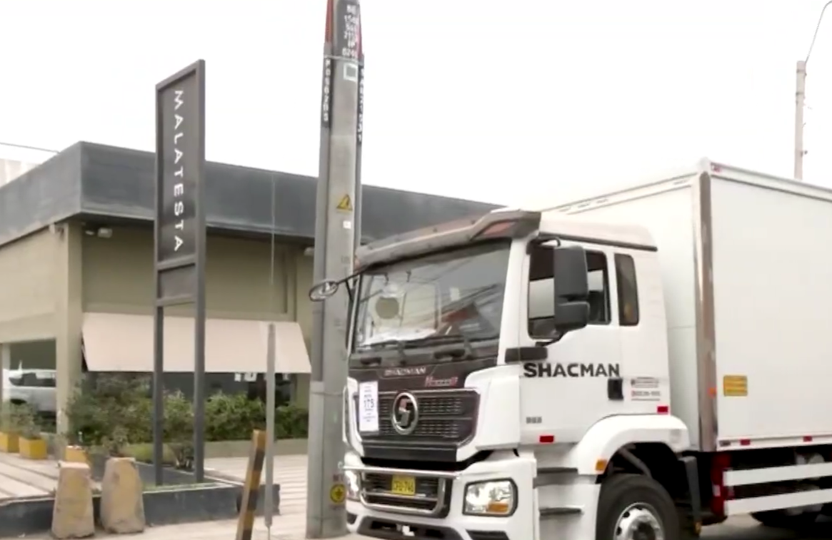 Lurín: conductores esperan más de 15 horas para devolver equipos de votación