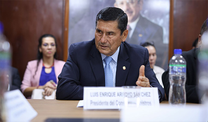 Voto de Confianza: premier Luis Arroyo se reunión con parlamentarios de Acción Popular