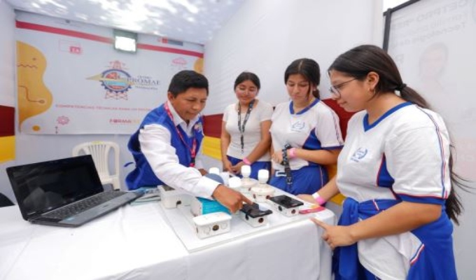 Minedu impulsa medidas ante déficit de 600 mil profesionales técnicos en el país