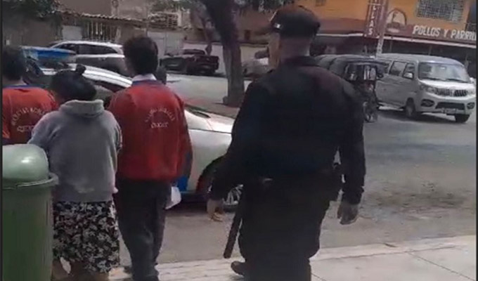 Intervienen a dos escolares en Trujillo: uno de ellos tenía un arma de fuego en su mochila