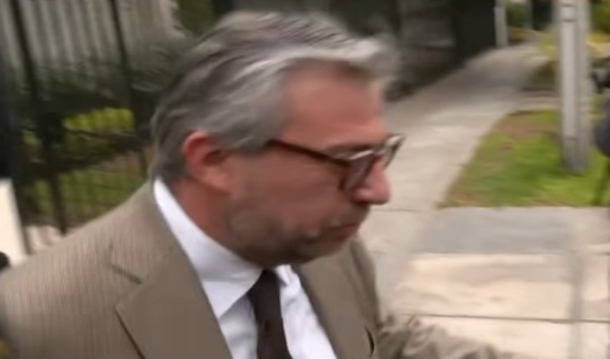 Piero Corvetto pide reprogramar citación policial en medio de investigaciones por irregularidades electorales