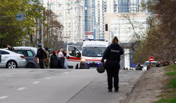 Ucrania: al menos siete muertos y 10 heridos deja balacera en las afueras de un supermercado