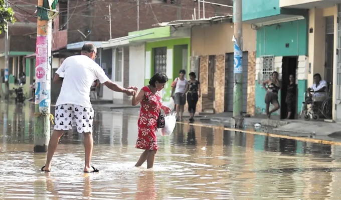 Invierno en Perú sería más cálido de lo normal por persistencia del Niño Costero, según ENFEN