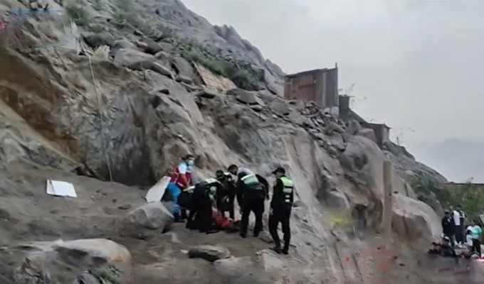 Tragedia en Lurigancho-Chosica: hombre muere aplastado por rocas y tierra