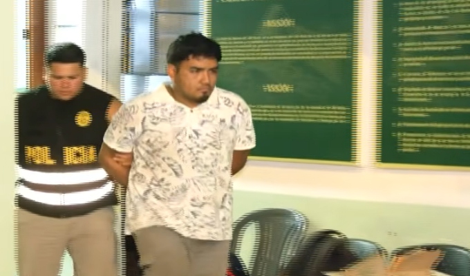 Intervienen a presuntos extorsionadores en combi informal en los Olivos