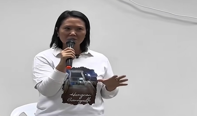 Keiko Fujimori respalda pedido de López Aliaga sobre elecciones complementarias
