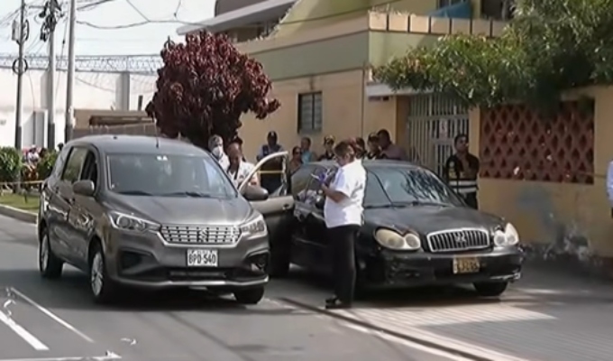 San Miguel: hombre es asesinado a balazos dentro de su vehículo