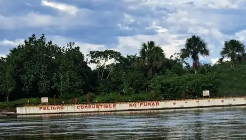 Secuestro de embarcación en Loreto: pobladores exigen diálogo con empresa petrolera