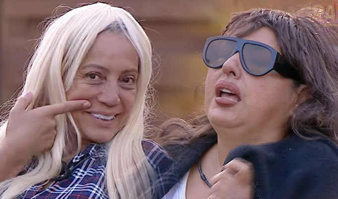 Granjeros se imitan entre ellos y desatan risas con divertida dinámica