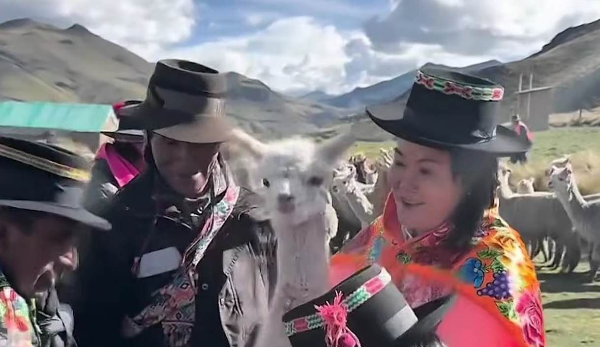 Keiko Fujimori llegó a Ayacucho para reunirse con sus simpatizantes