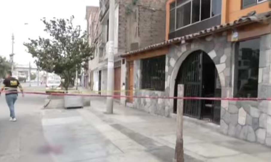 Los Olivos: dos heridos tras balacera en chicharronería