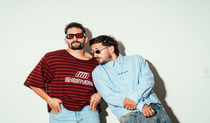 Mau y Ricky llegan a Lima con concierto íntimo