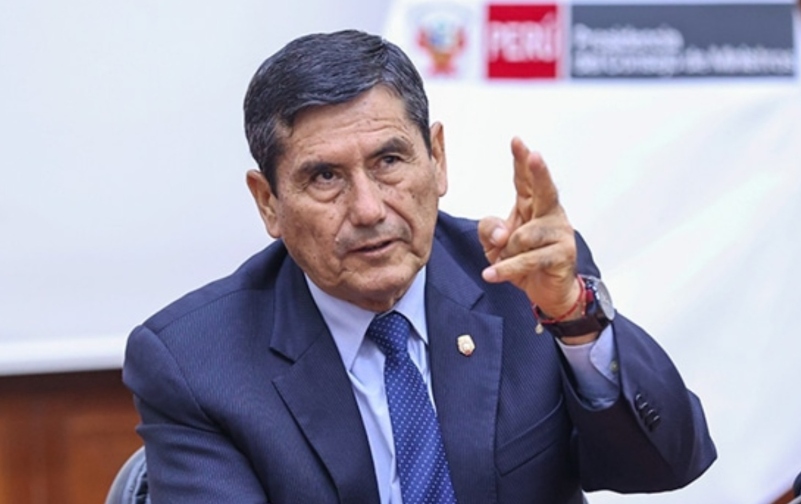 Premier Luis Arroyo defiende compra de aviones F-16 a Estados Unidos