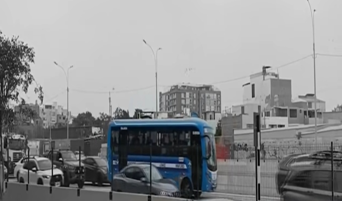 ¡Mano dura! ATU sancionará a buses que invadan la Vía Expresa Sur