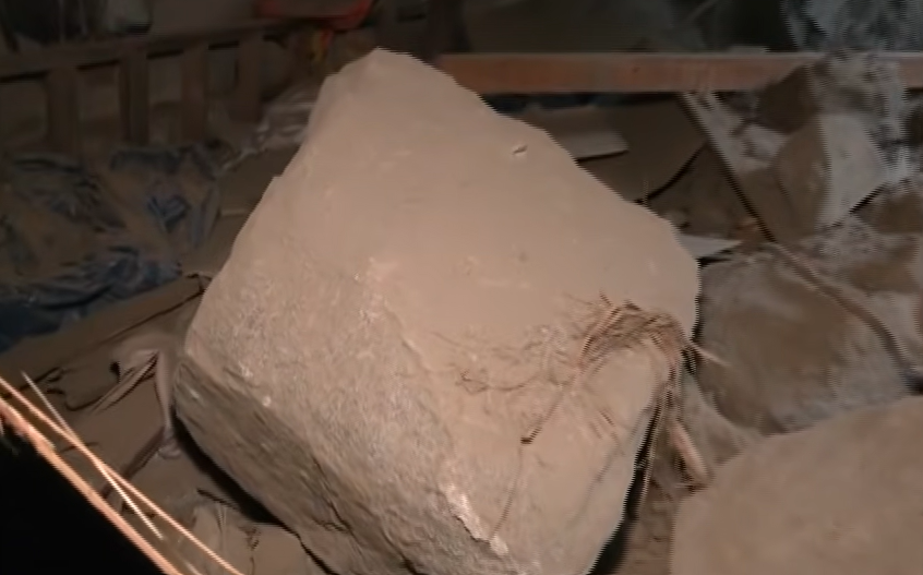 SJL: familia salva de milagro tras caída de muro sobre su vivienda