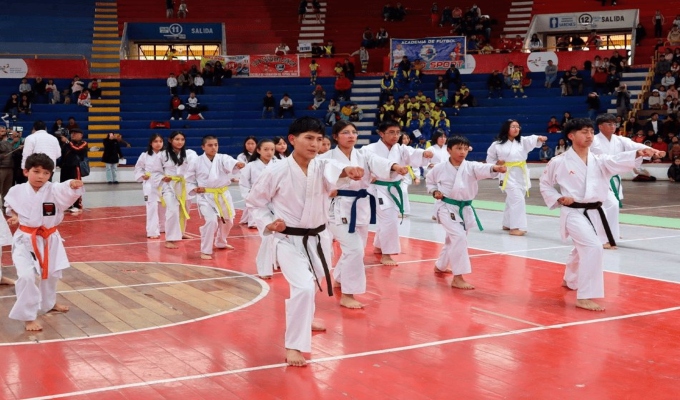 ¡Impulso al deporte! Más de 1200 deportistas reciben clases gratuitas en Cusco