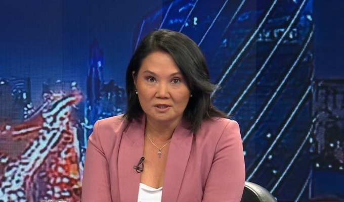 Keiko Fujimori cuestiona a Roberto Sánchez y advierte riesgos para el país