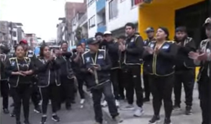 SJL: mototaxistas realizan plantón en protesta por los constantes asesinatos y extorsiones