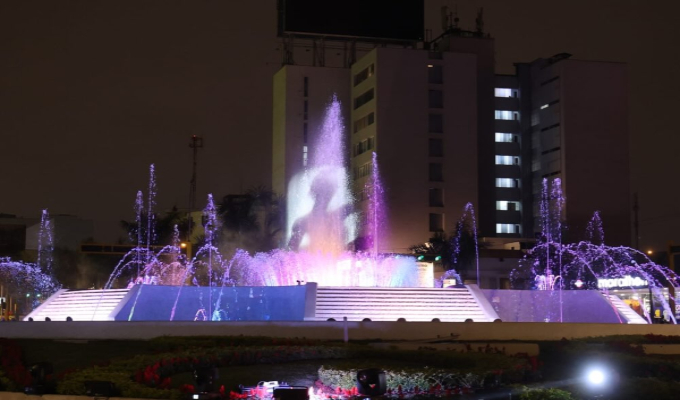 Miraflores presenta renovada fuente ornamental del Óvalo Central