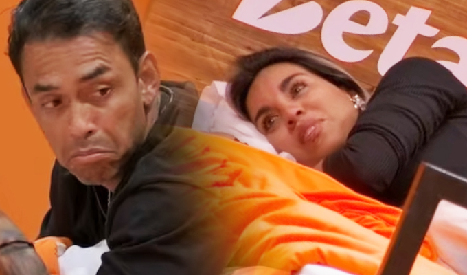 Diego Chávarri y Gabriela Herrera protagonizan divertidas preguntas en “¿Qué es peor?” en La Granja VIP