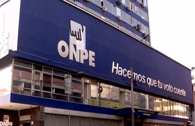 Seis funcionarios de la ONPE continúan trabajando pese a investigación por elecciones