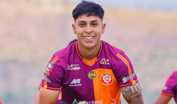 ¿Se muda a Matute? Representante de Adrián Quiroz rompe el silencio