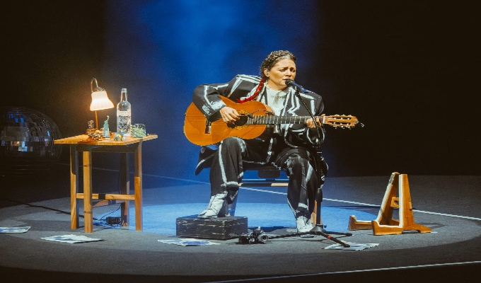 Natalia Lafourcade emocionó Lima con una noche íntima y llena de nostalgia