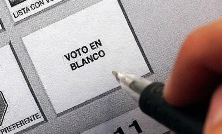 Segunda vuelta presidencial: encuestas reflejan alto número de votos en blanco