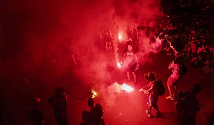 Francia: 416 detenidos dejan festejos por triunfo del PSG en la final de Champions League