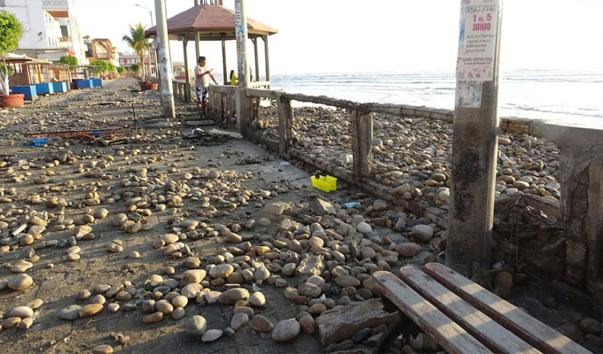 Alarma en Pacasmayo: oleajes anómalos afectan viviendas y comercios del Malecón Grau