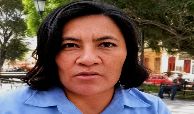 Piura: dictan orden de captura contra regidora en investigación por caso de alcalde asesinado