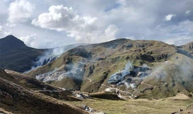 Ronderos queman campamentos mineros en La Libertad: denuncian que contaminan los ríos
