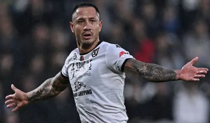 Lapadula dio el sí a Universitario y su fichaje está a la espera de detalles finales