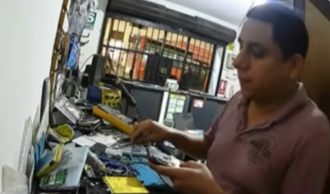 Independencia: exigen liberación de hombre que activó chip de celular y fue detenido por presunta extorsión