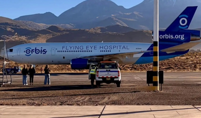 Arequipa recibe al único hospital oftalmológico volador del mundo