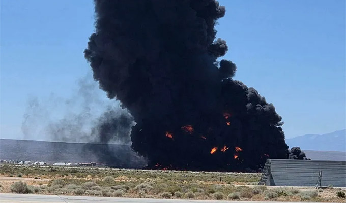 Avión militar estadounidense se estrella minutos después de despegar: ocho tripulantes murieron