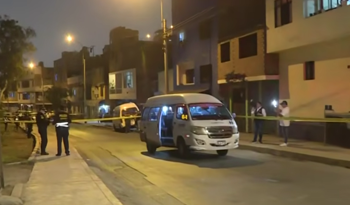 ¡Atacan combi en Chorrillos!: chofer y dos pasajeros resultaron heridos