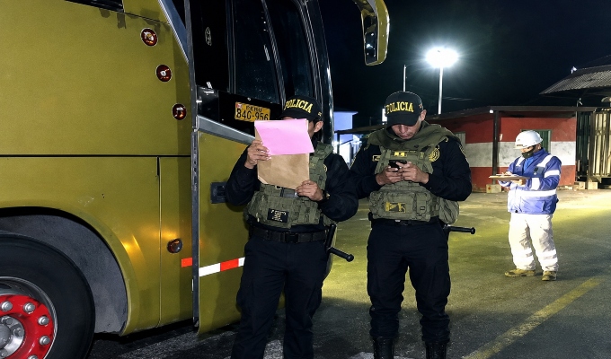 Refuerzan controles en garita de Pucusana ante anuncio de movilizaciones