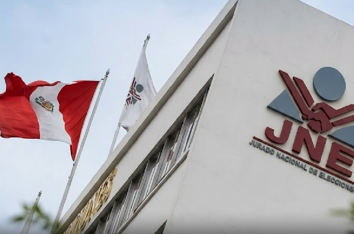 Hoy vence plazo para inscripción de fórmulas y listas de candidatos ante el JNE