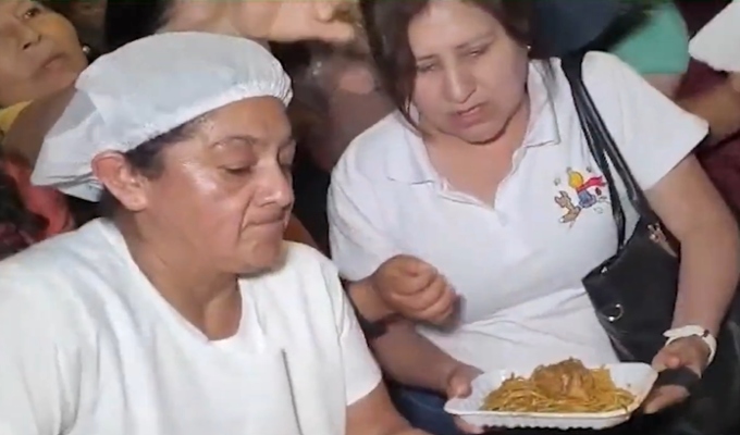 Nuevo Imperial celebra su 64 aniversario con la “sopa seca más grande del mundo”