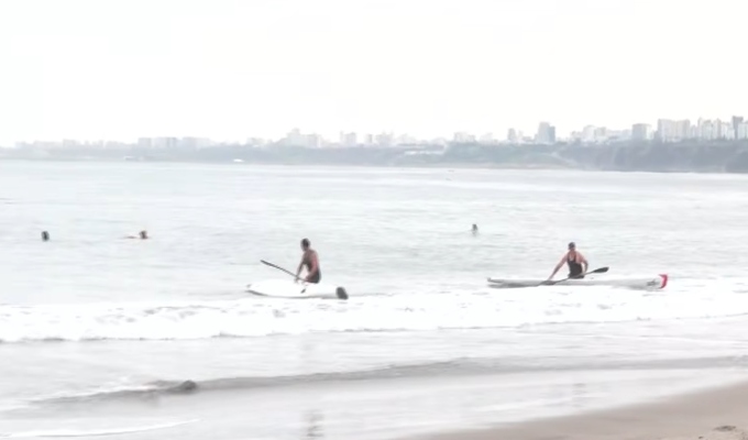 Playa Agua Dulce: bañistas disfrutan el inicio del invierno con clima cálido en Chorrillos