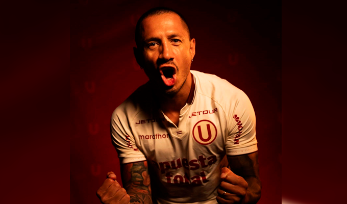 ¡Un Bambino crema! Gianluca Lapadula fue presentado como nuevo jugador de Universitario