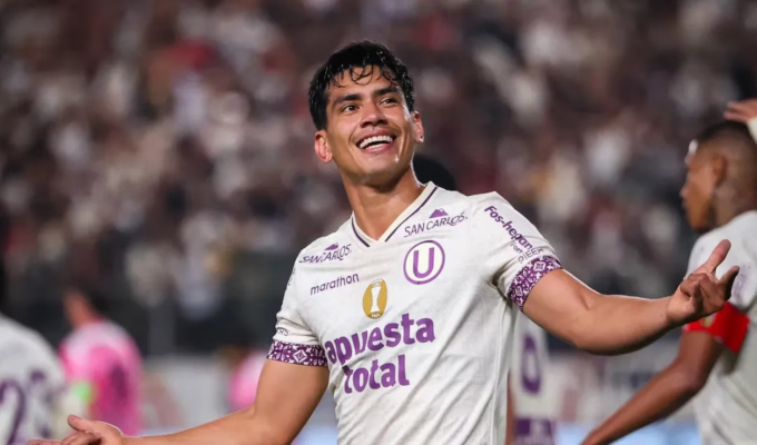 Universitario anuncia la continuidad del ‘Tunche’ Rivera por todo el 2026