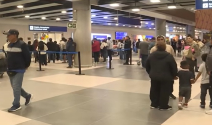 Aeropuerto Jorge Chávez: falla en sistema de navegación provocó retrasos y cancelaciones de vuelos