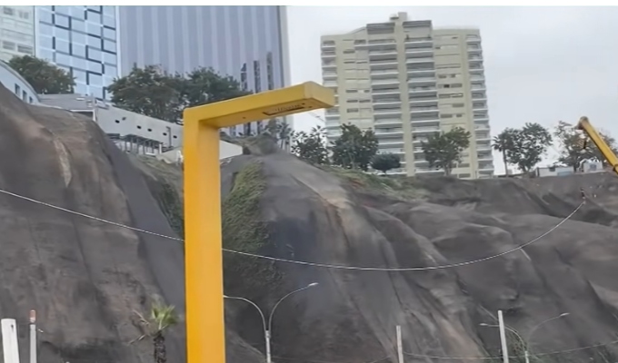 Teleférico de Miraflores alcanza 95% de avance y marcha blanca iniciaría en agosto