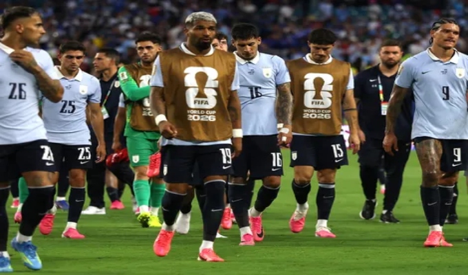 Crisis interna en Uruguay: futbolistas muestran su malestar con el técnico