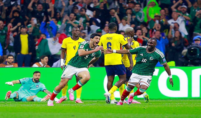 ¡Fiesta en el Azteca! México derrota a Ecuador y sigue vivo en el Mundial